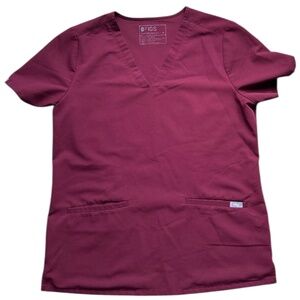 Figs 2 Pocket Scrub Top Burgundy Size M